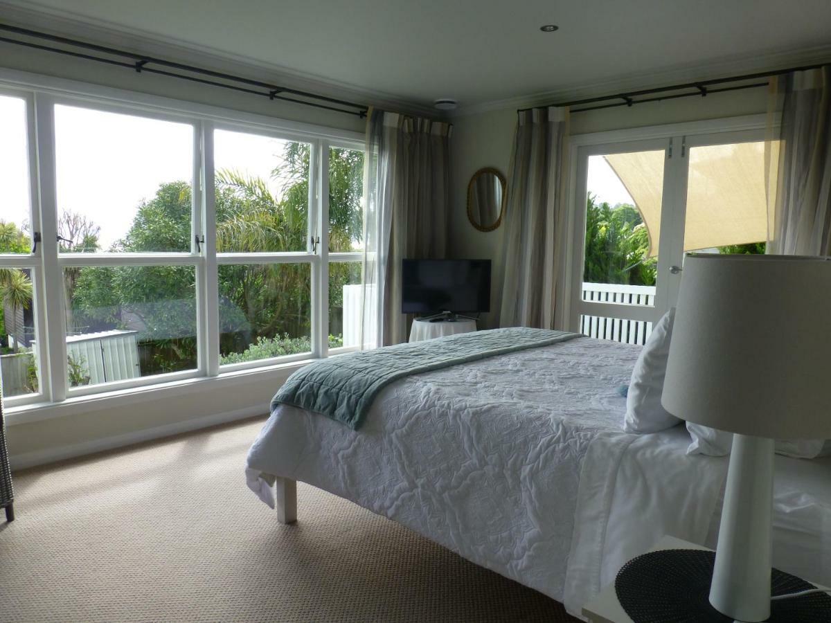 Richmond Lodge Thames Extérieur photo